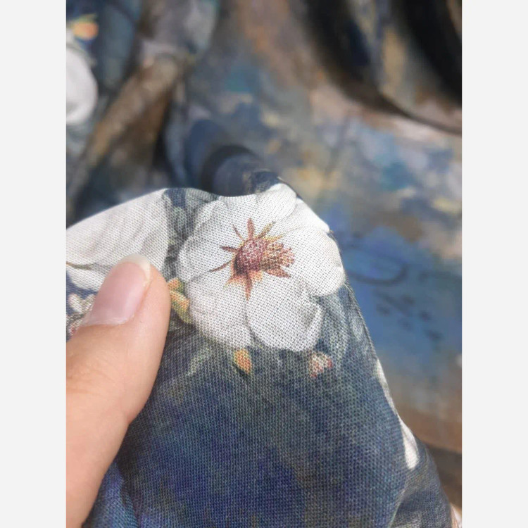 روسری نخی طرح پتینه دور گل سه بعدی