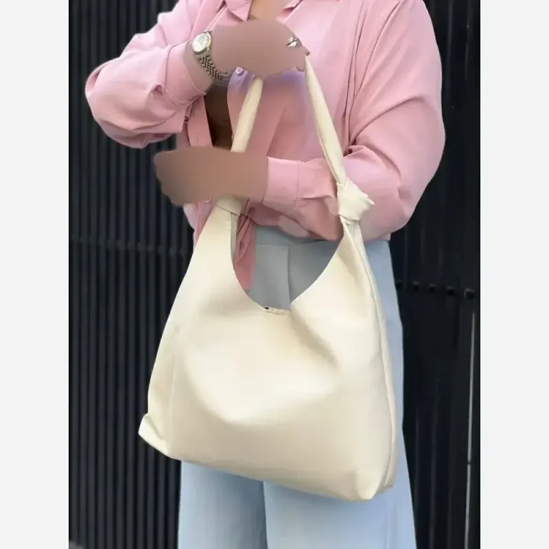 کیف زنانه بند گره وارداتی جنس شرانگ خارجی با کیف آرایش سایز 33-38